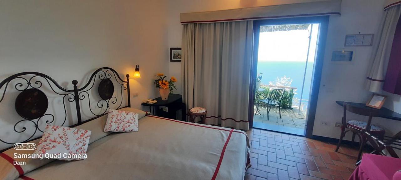 Hotel La Giada Del Mesco Levanto Ngoại thất bức ảnh