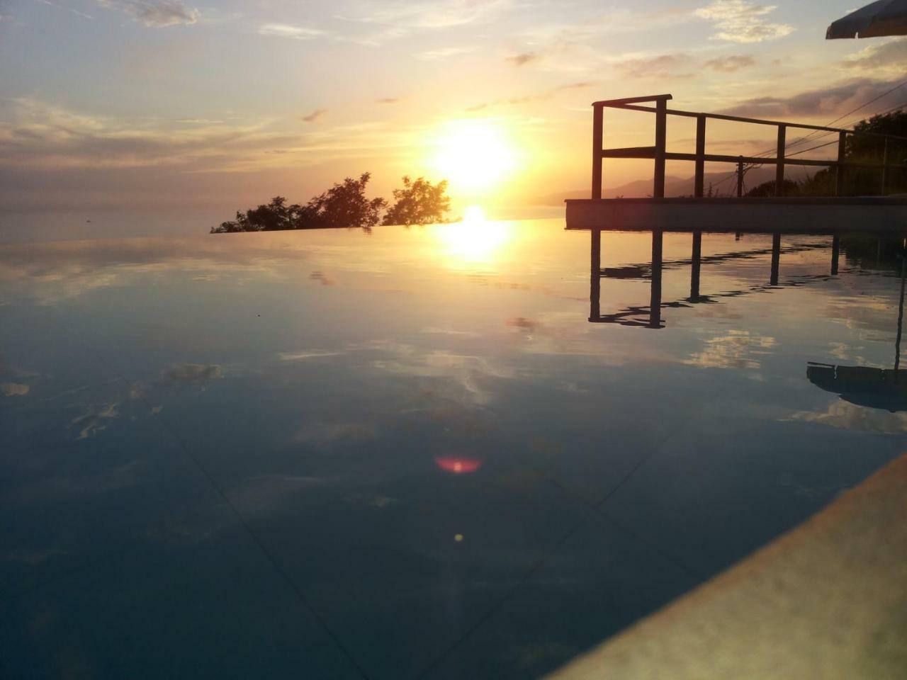 Hotel La Giada Del Mesco Levanto Ngoại thất bức ảnh
